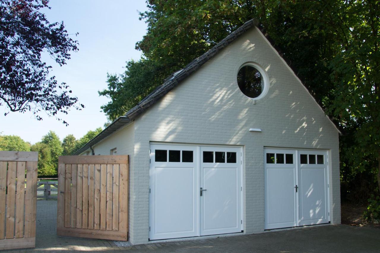 Het Rooversnest Riel Exteriér fotografie